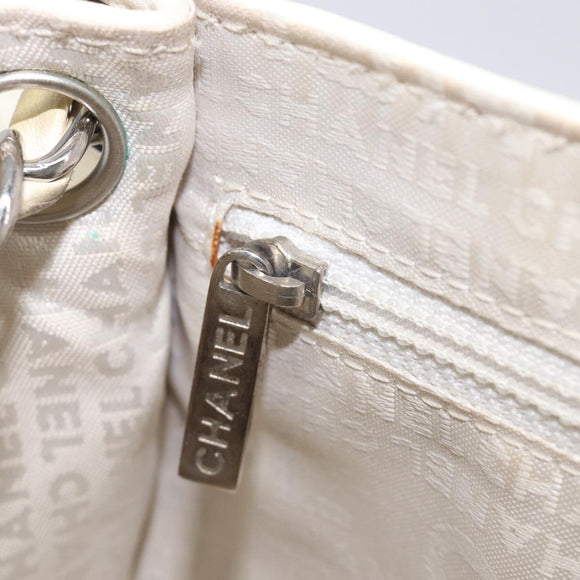 CHANEL Chain Shoulder Bag Leather Beige Silver CC Auth ki6841A