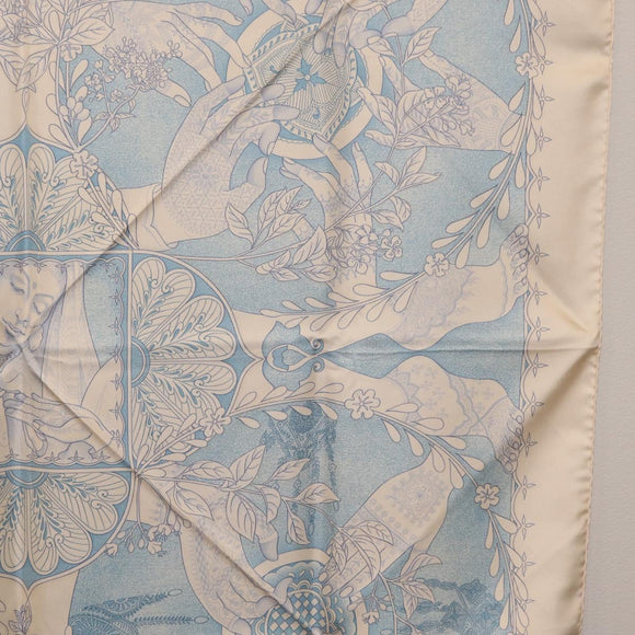 HERMES Carre 90 Scarf Silk Beige Light Blue ""Les chants du Henna"" Auth ki6863M