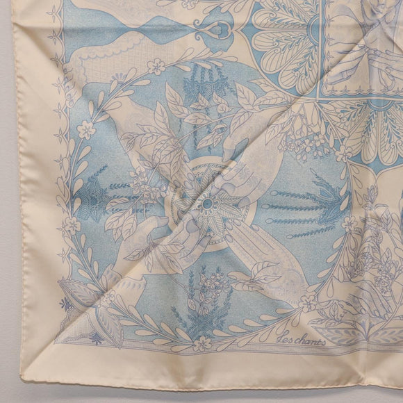 HERMES Carre 90 Scarf Silk Beige Light Blue ""Les chants du Henna"" Auth ki6863M