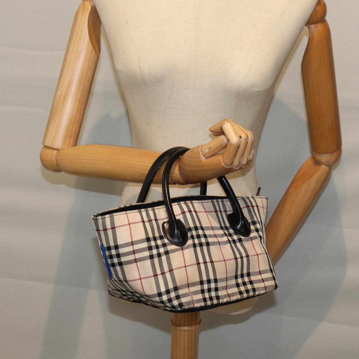 BURBERRY Nova Check Blue Label Hand Bag Nylon Beige Auth kk225