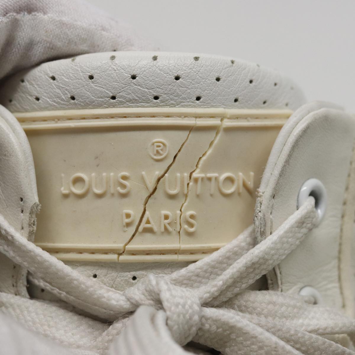 LOUIS VUITTON sneakers Leather White LV Auth kk232