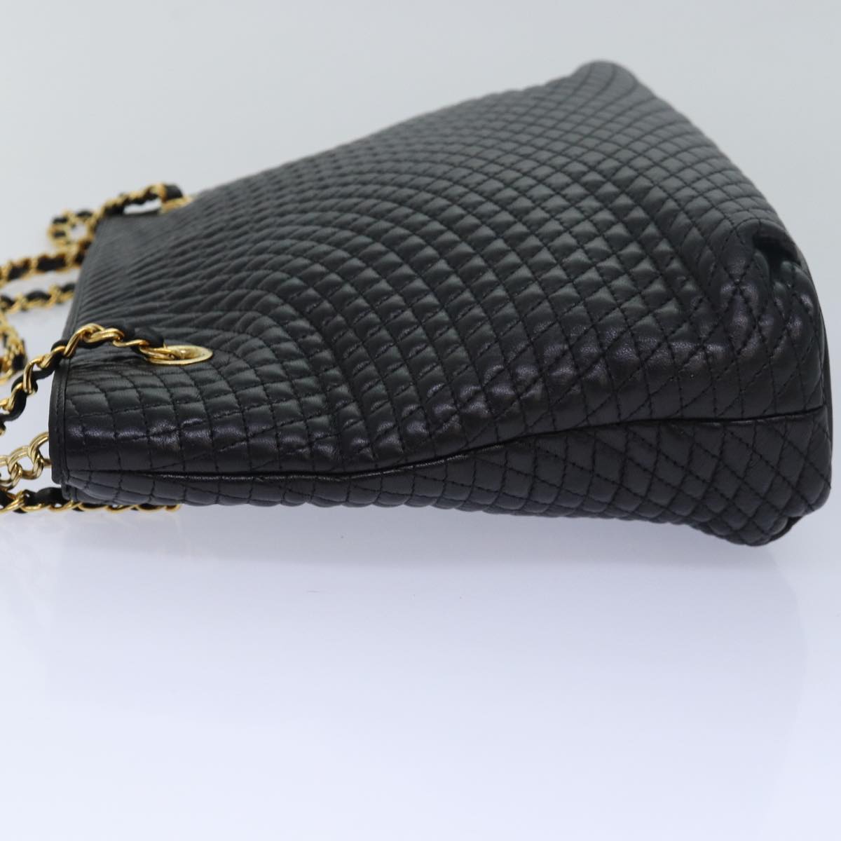 BALLY Quilted Chain Shoulder Bag Leather Black Auth kk250