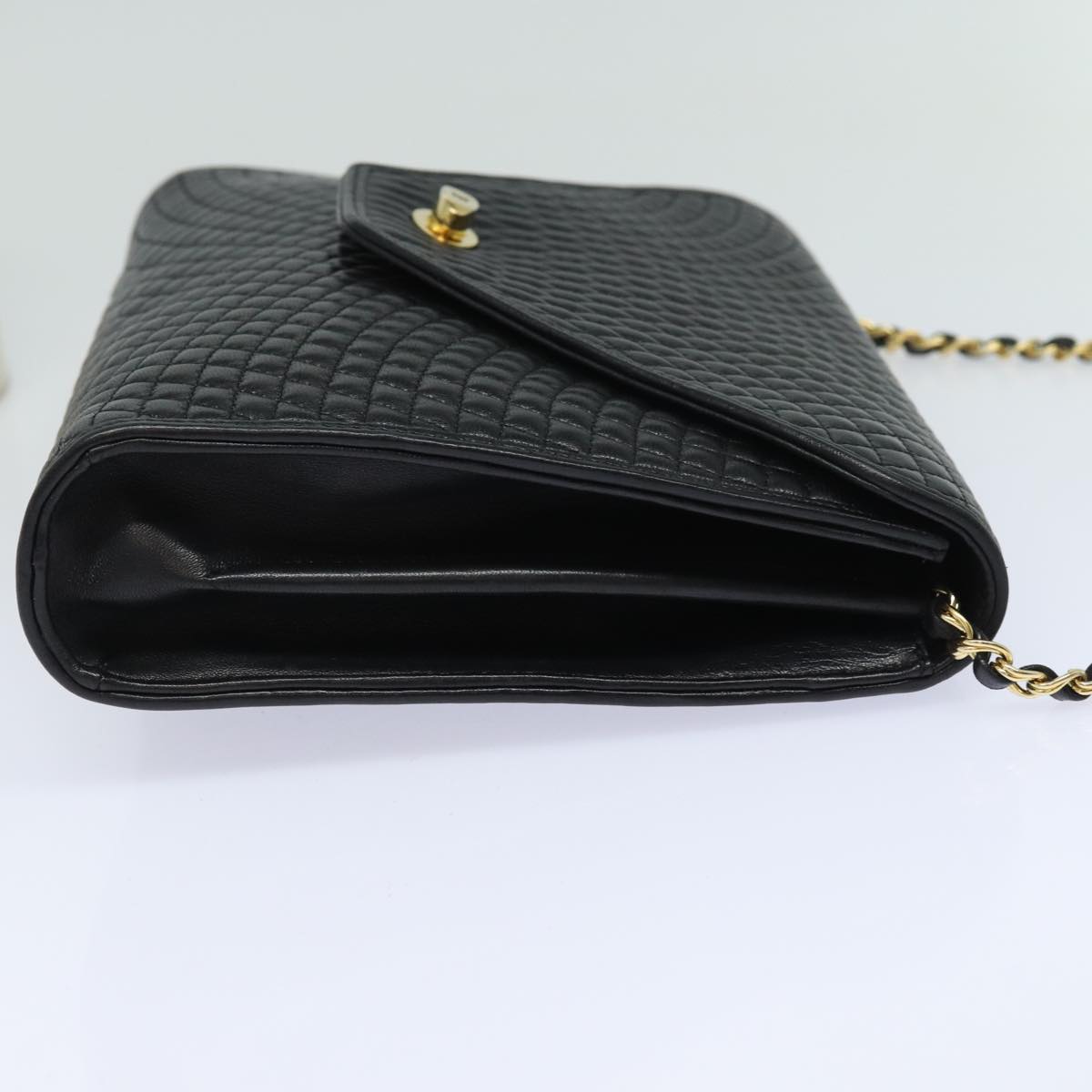 BALLY Quilted Chain Shoulder Bag Leather Black Auth kk261