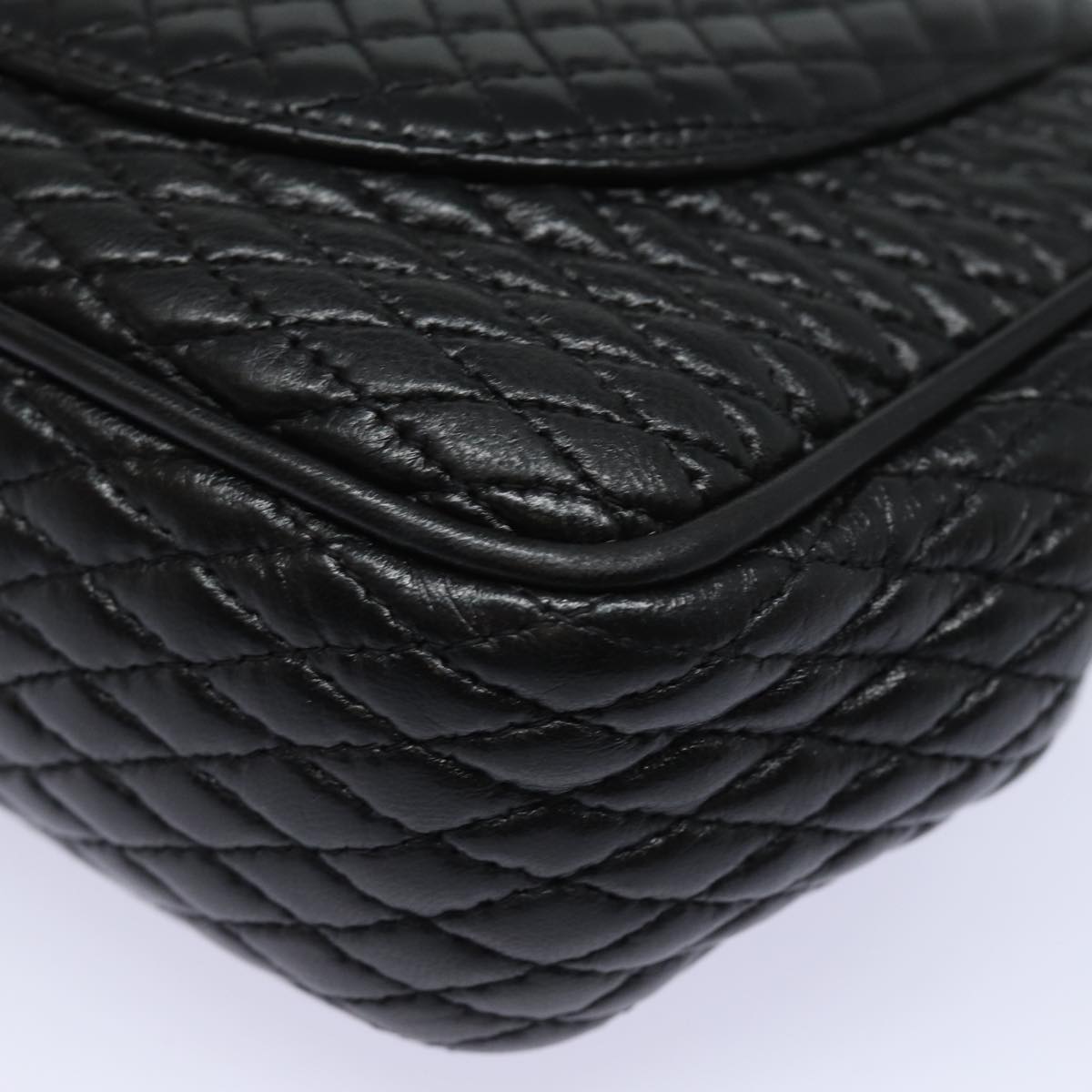 BALLY Quilted Chain Shoulder Bag Leather Black Auth kk268