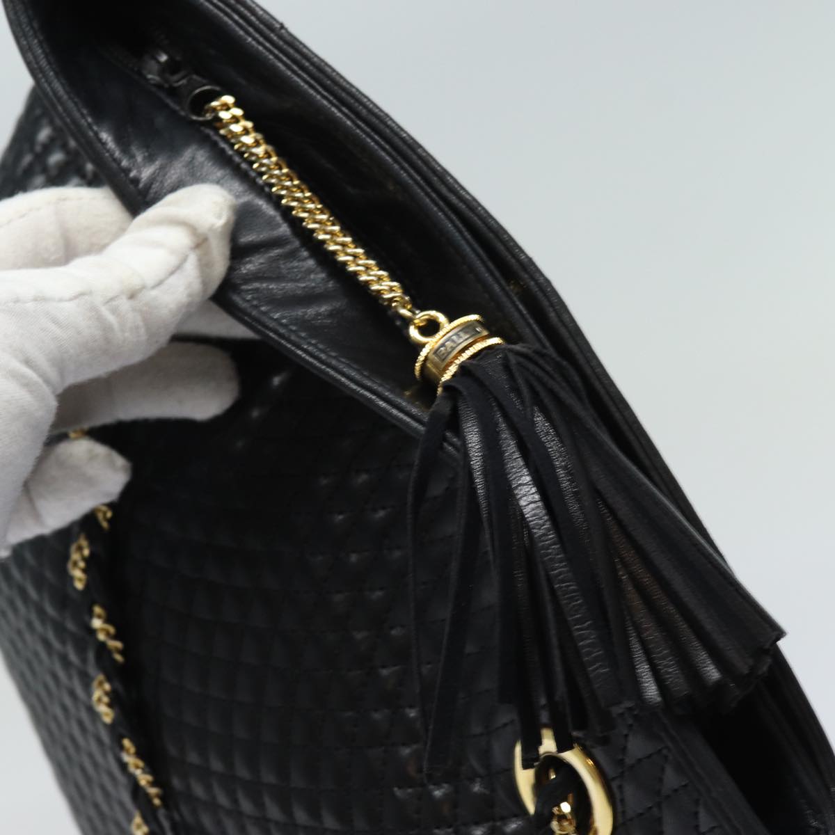 BALLY Quilted Chain Shoulder Bag Leather Black Auth kk278