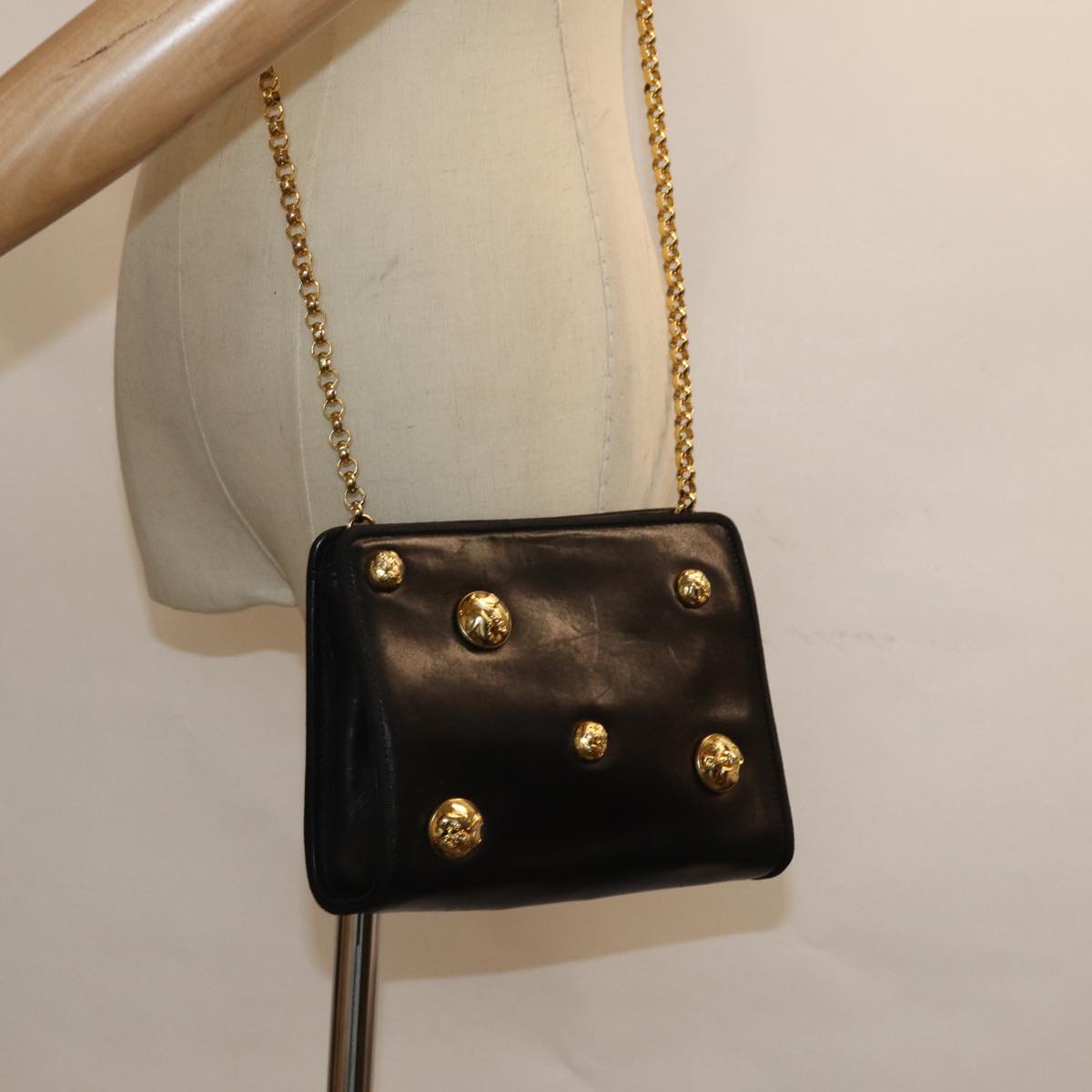 Salvatore Ferragamo Chain Shoulder Bag Leather Black Auth kk281