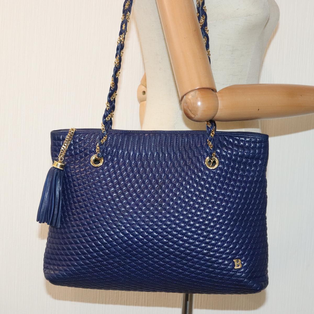 BALLY Quilted Chain Shoulder Bag Leather Blue Gold Auth kk339