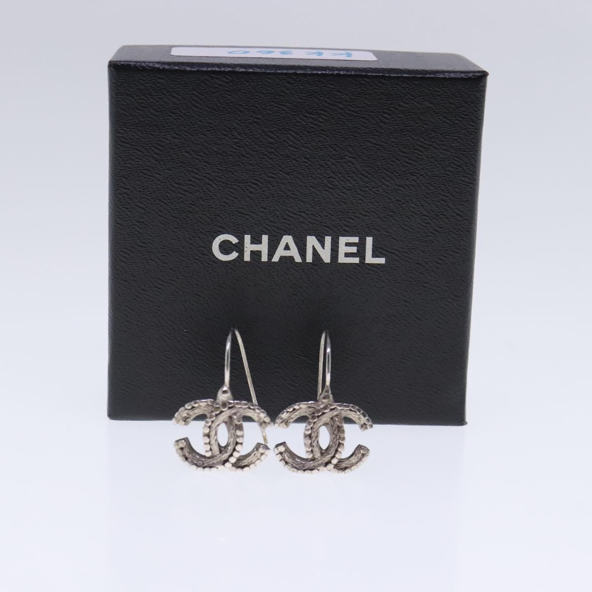 CHANEL Pierce metal Silver CC Auth kk360