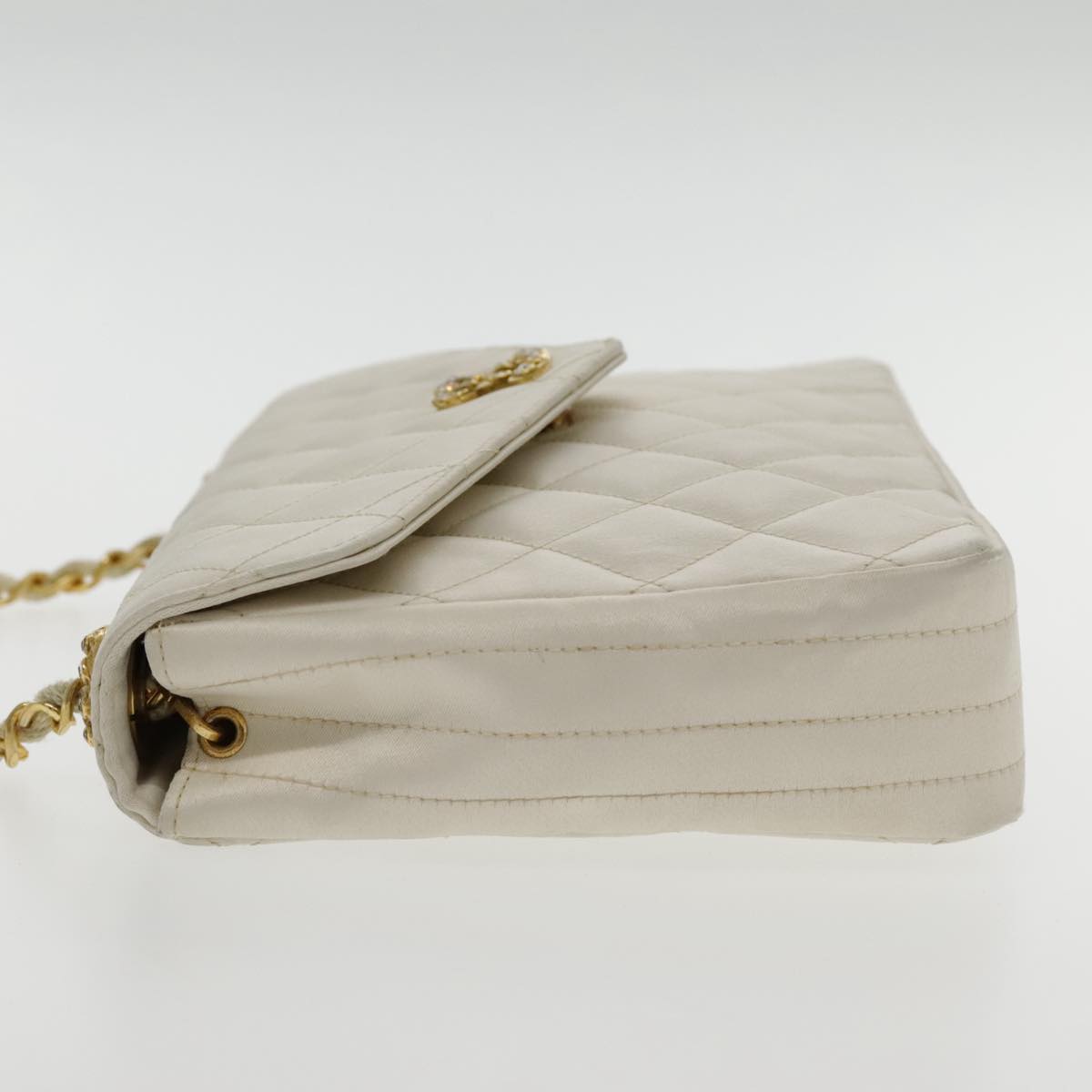 CHANEL Matelasse Chain Shoulder Bag Satin White Gold CC Auth kk366A