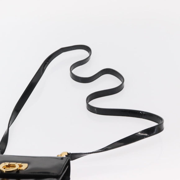 Salvatore Ferragamo Gancini Shoulder Bag Enamel Black Gold Auth kk580