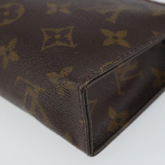 LOUIS VUITTON Monogram Poche Toilette 15 Pouch M47546 LV Auth kk611