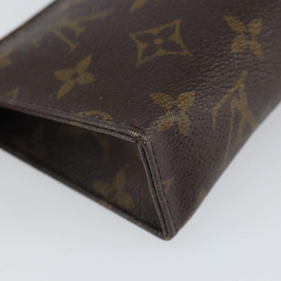 LOUIS VUITTON Monogram Poche Toilette 15 Pouch M47546 LV Auth kk611