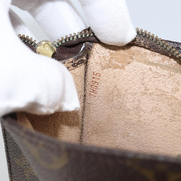 LOUIS VUITTON Monogram Poche Toilette 15 Pouch M47546 LV Auth kk611