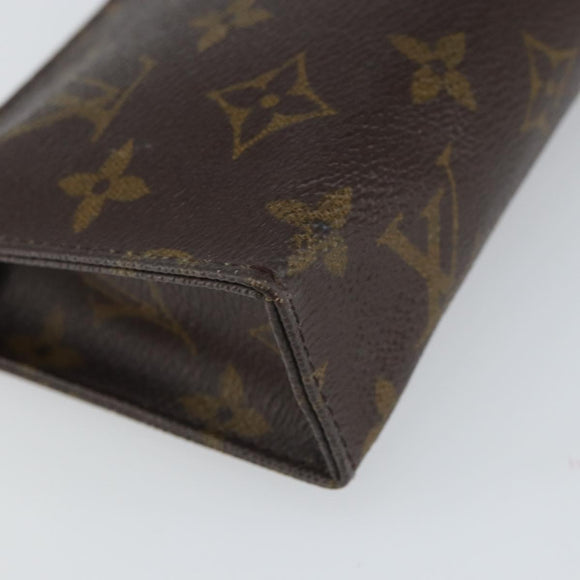 LOUIS VUITTON Monogram Poche Toilette 15 Pouch M47546 LV Auth kk611