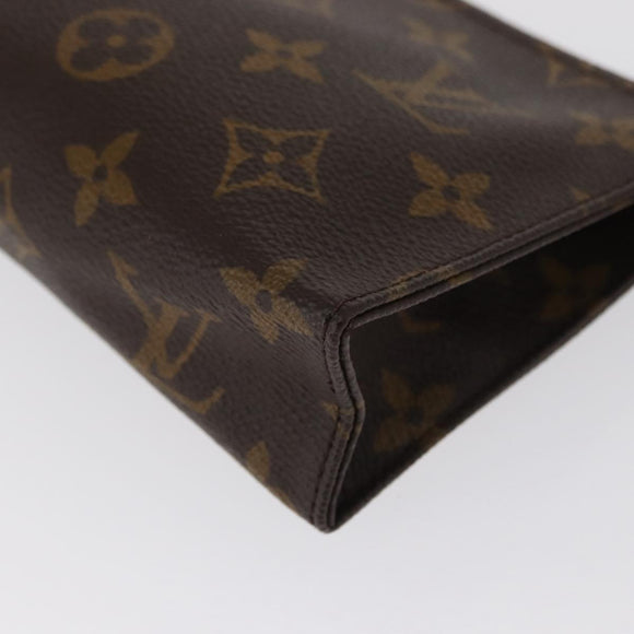 LOUIS VUITTON Monogram Poche Toilette 15 Pouch M47546 LV Auth kk612