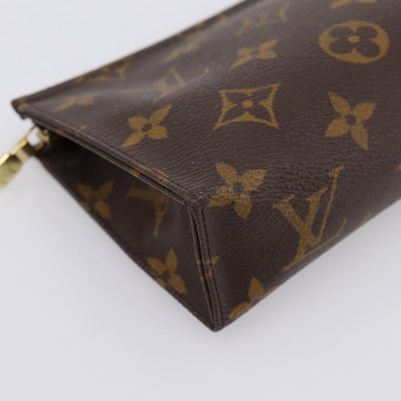 LOUIS VUITTON Monogram Poche Toilette 15 Pouch M47546 LV Auth kk721
