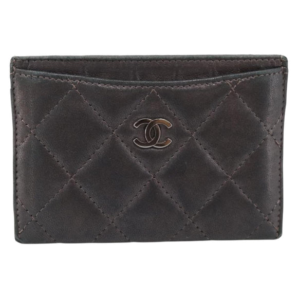 CHANEL Matelasse Card Case Lamb Skin Gray Silver CC Auth LN111