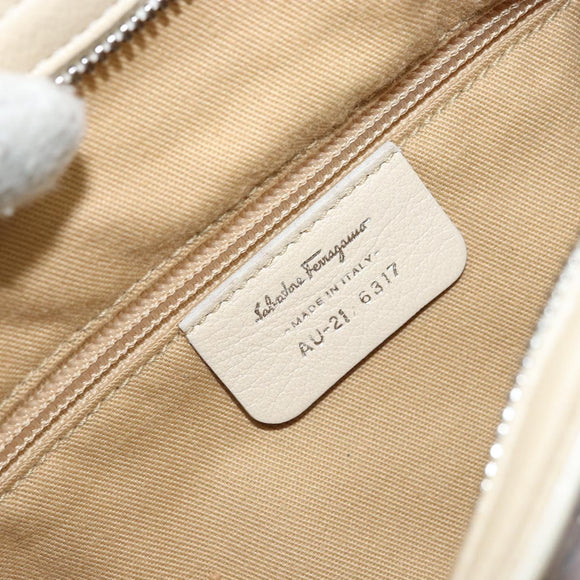 Salvatore Ferragamo Gancini Hand Bag Leather White Silver Auth LNZ008
