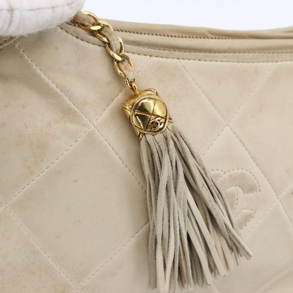 CHANEL Matelasse Shoulder Bag Lamb Skin Ivory Gold CC Auth LNZ015A
