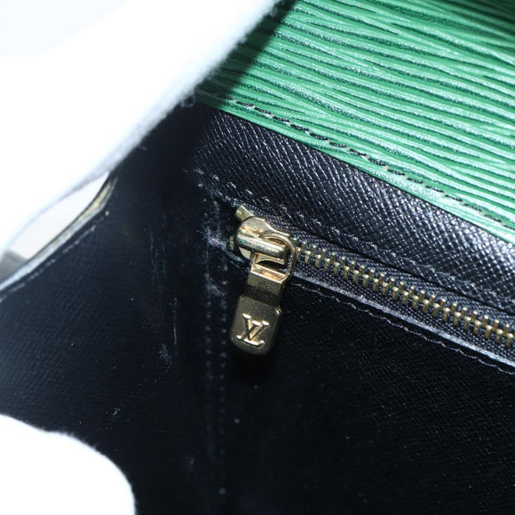 LOUIS VUITTON Epi Montaigne 23 Clutch Bag Green M52664 LV Auth LNZ018
