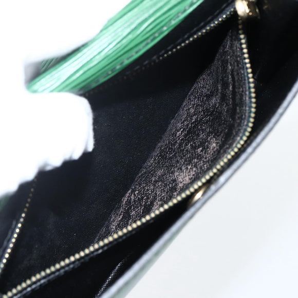 LOUIS VUITTON Epi Montaigne 23 Clutch Bag Green M52664 LV Auth LNZ018