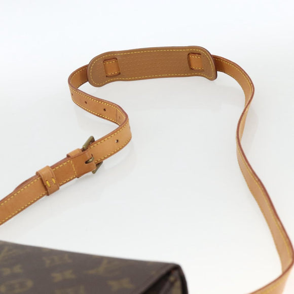LOUIS VUITTON Monogram Saint Cloud GM Shoulder Bag M51242 LV Auth BSZ674