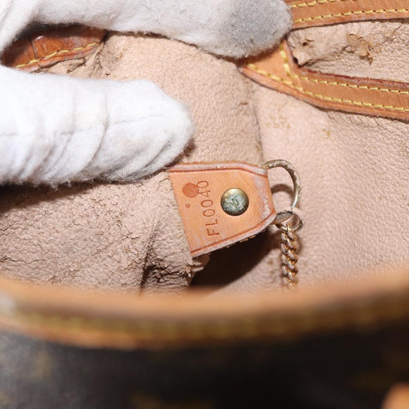 LOUIS VUITTON Monogram Bucket GM Shoulder Bag M42236 LV Auth LNZ244