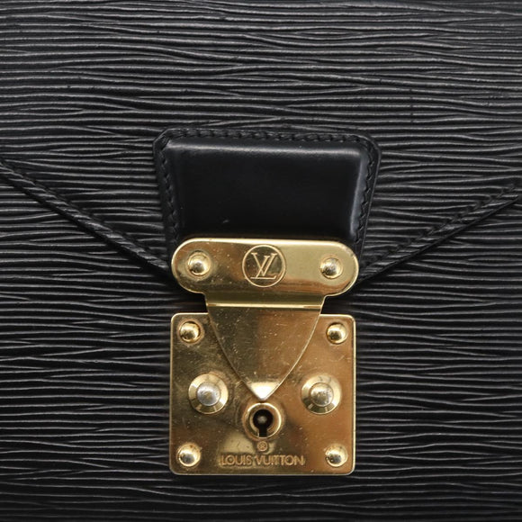 LOUIS VUITTON Epi Serie Dragonne Clutch Bag Black Noir M52612 LV Auth LNZ266