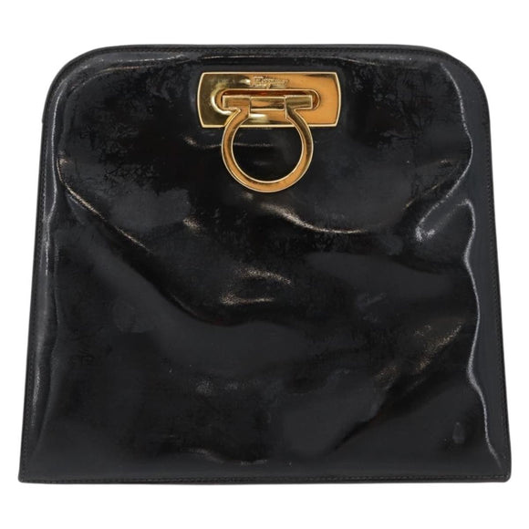 Salvatore Ferragamo Gancini Chain Bag Patent leather Black Gold Auth LNZ268