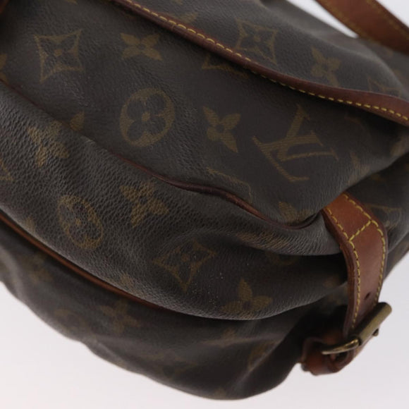 LOUIS VUITTON Monogram Saumur 30 Shoulder Bag M42256 LV Auth LNZ272