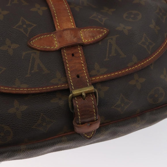 LOUIS VUITTON Monogram Saumur 30 Shoulder Bag M42256 LV Auth LNZ272