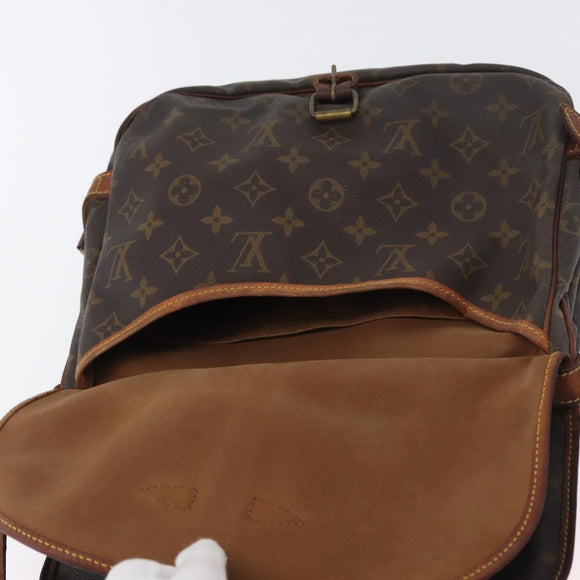 LOUIS VUITTON Monogram Saumur 30 Shoulder Bag M42256 LV Auth LNZ272