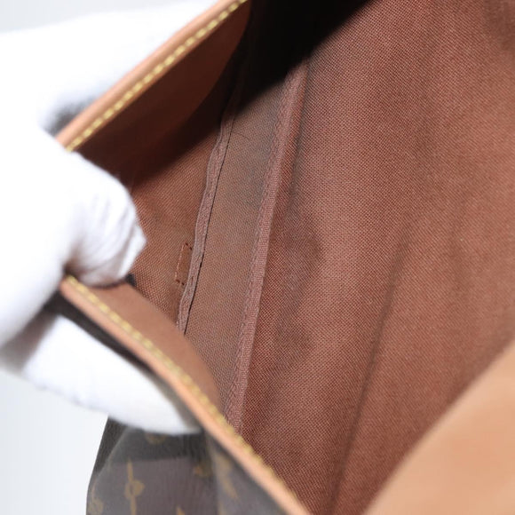 LOUIS VUITTON Monogram Saumur 30 Shoulder Bag M42256 LV Auth LNZ272