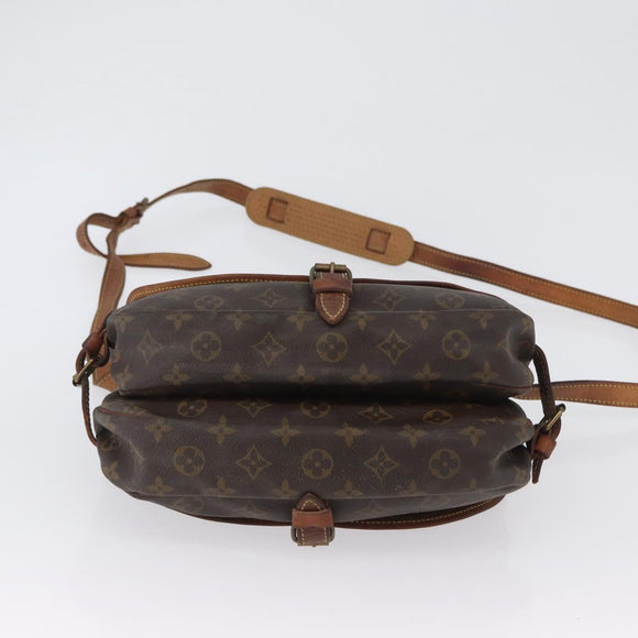 LOUIS VUITTON Monogram Saumur 30 Shoulder Bag M42256 LV Auth LNZ272