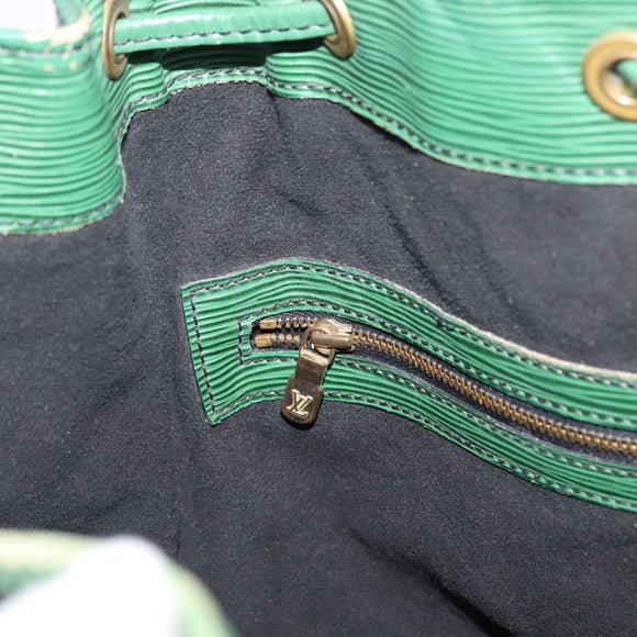 LOUIS VUITTON Epi Noe Shoulder Bag Green M44004 LV Auth LNZ274