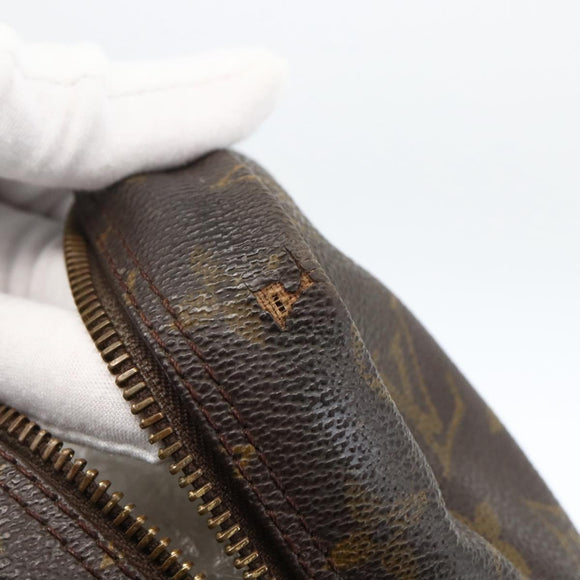 LOUIS VUITTON Monogram Trousse Toilette 28 Clutch Bag M47522 LV Auth LNZ402