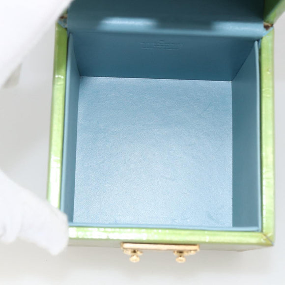 LOUIS VUITTON Vernis Bleecker Cosmetic Pouch Baby Blue M91003 Auth LNZ403