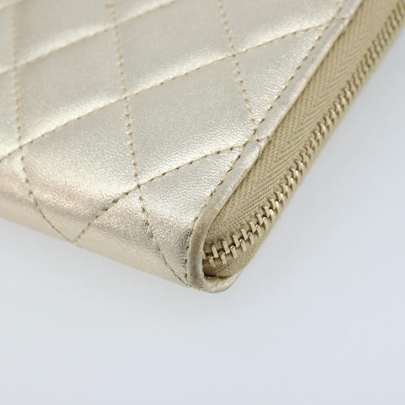 CHANEL Matelasse Long Wallet Lamb Skin Gold Tone CC Auth LNZ571V