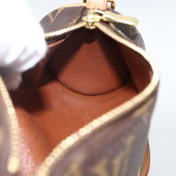 LOUIS VUITTON Monogram Papillon Pouch LV Auth LNZ576