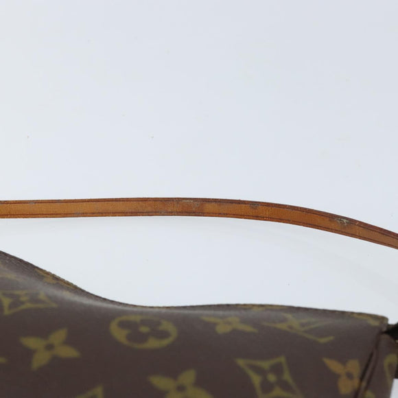 LOUIS VUITTON Monogram Pochette Accessoires Pouch M51980 LV Auth LNZ666