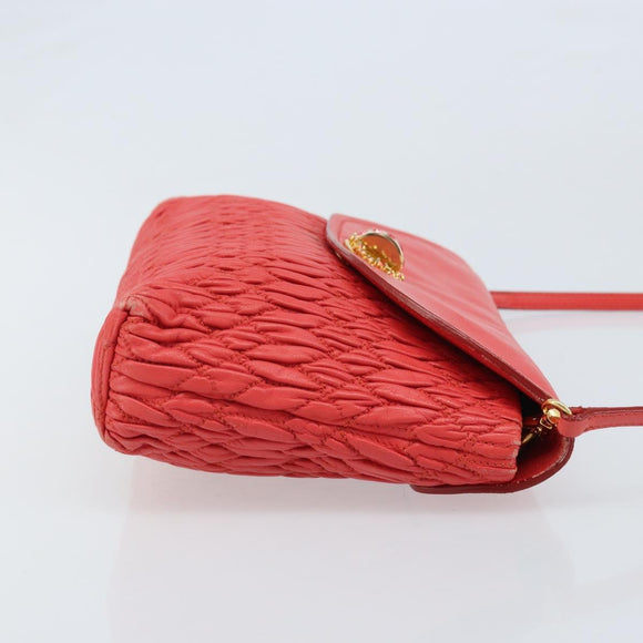 Miu Miu Matelassé Umhängetasche Leder 2way Rot Gold Auth LNZ743V