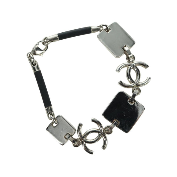 CHANEL COCO Mark Bracelet metal Silver CC Auth LNZ837V