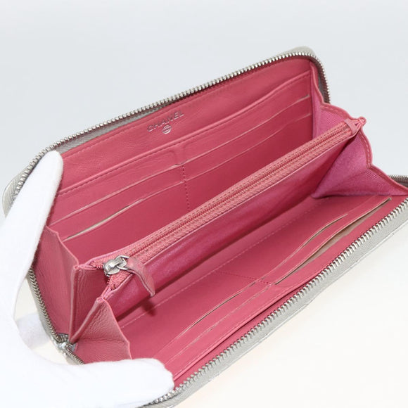 CHANEL Matelasse Long Wallet Lamb Skin Silver CC Auth LNZ865A