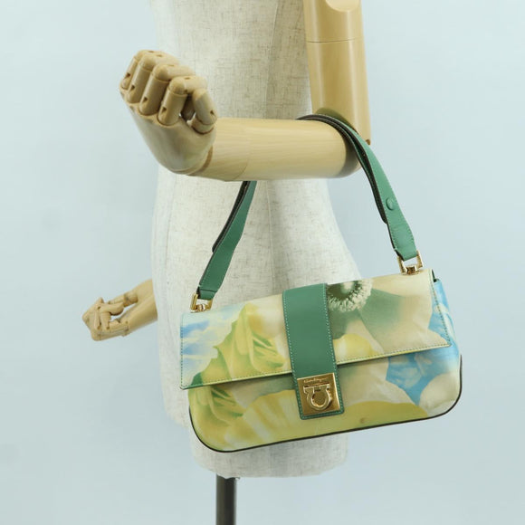Salvatore Ferragamo Gancini Shoulder Bag Leather Green Gold Auth LNZ984A