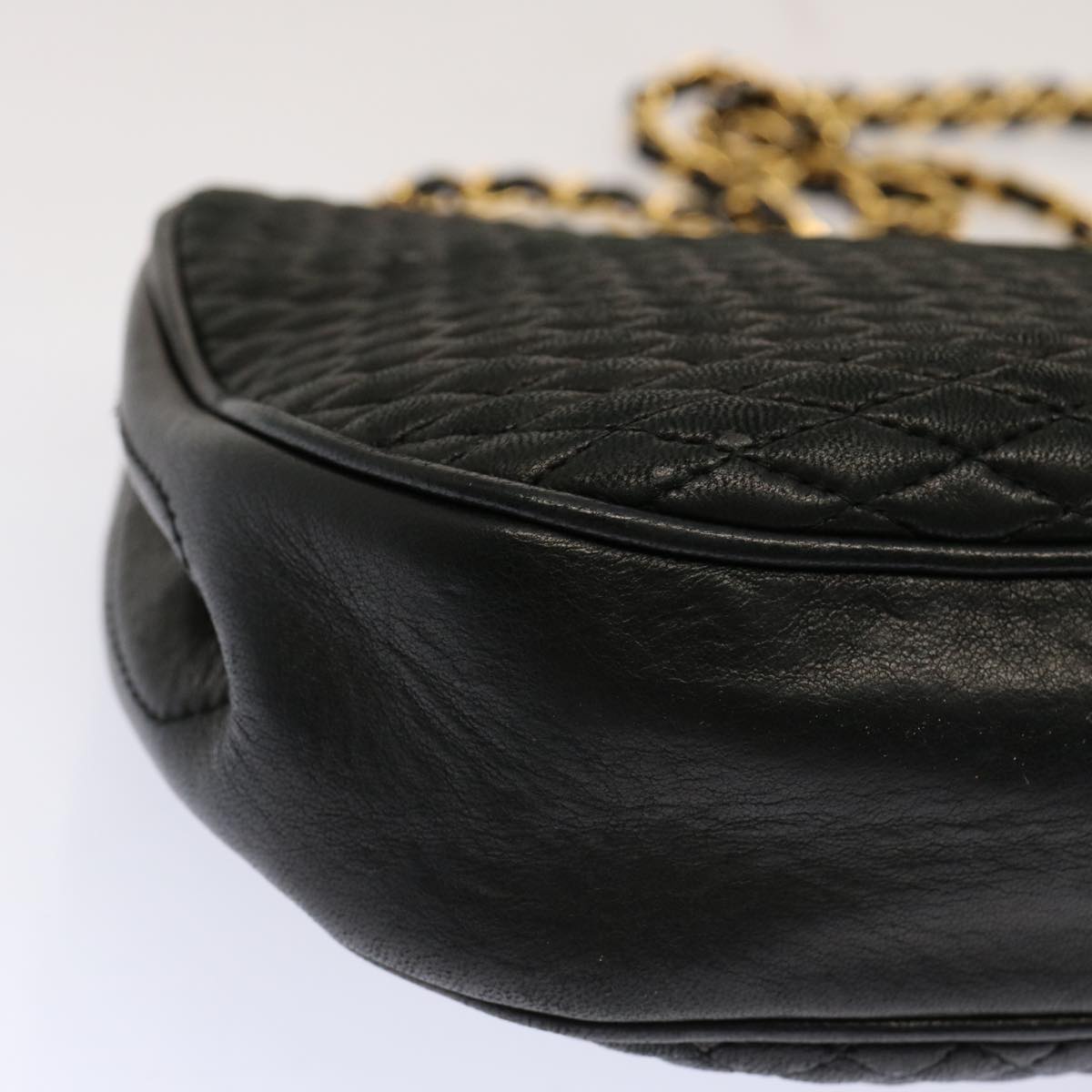 BALLY Quilted Chain Shoulder Bag Leather Black Auth mr008