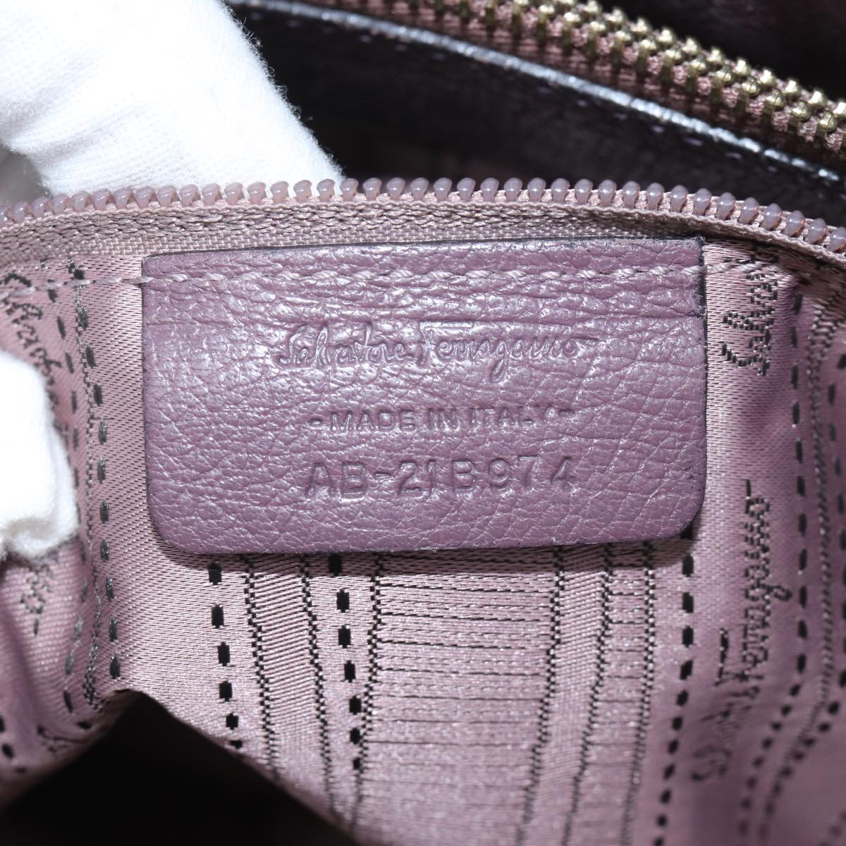 Salvatore Ferragamo Chain Hand Bag Leather Purple Auth mr025