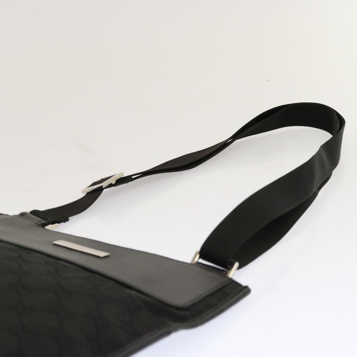 GUCCI GG Canvas Shoulder Bag Black 27639 Auth mr074