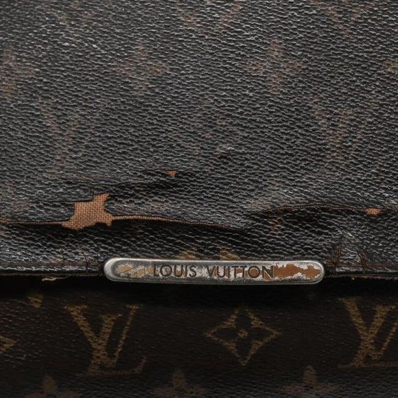 LOUIS VUITTON Monogram Messenger MM Beaubourg Shoulder Bag M97038 LV Auth mr1109