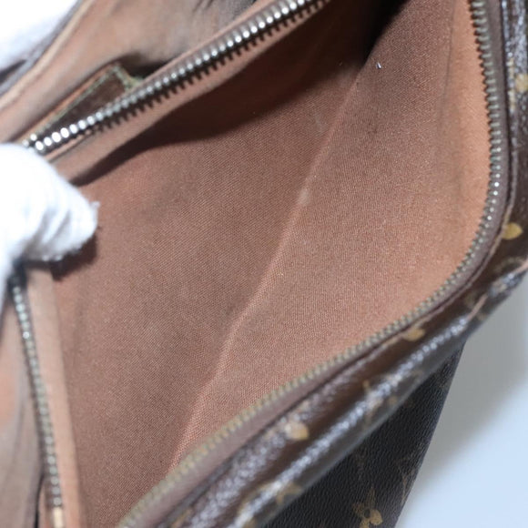 LOUIS VUITTON Monogram Messenger MM Beaubourg Shoulder Bag M97038 LV Auth mr1109