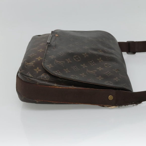 LOUIS VUITTON Monogram Messenger MM Beaubourg Shoulder Bag M97038 LV Auth mr1109